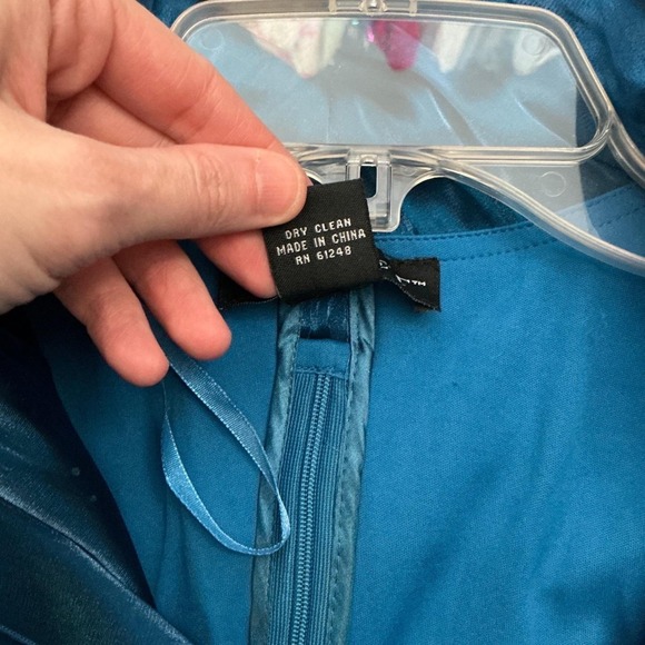 Cachet Blue Teal Satin Surplice Evening Blouse Ruched Waist 3/4 Sleeve Size 14 - Picture 9 of 10